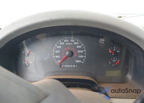 2005 Ford F-150 Stx/Xl/Xlt из США, поврежденный, VIN 1FTRX12WX5NB76333